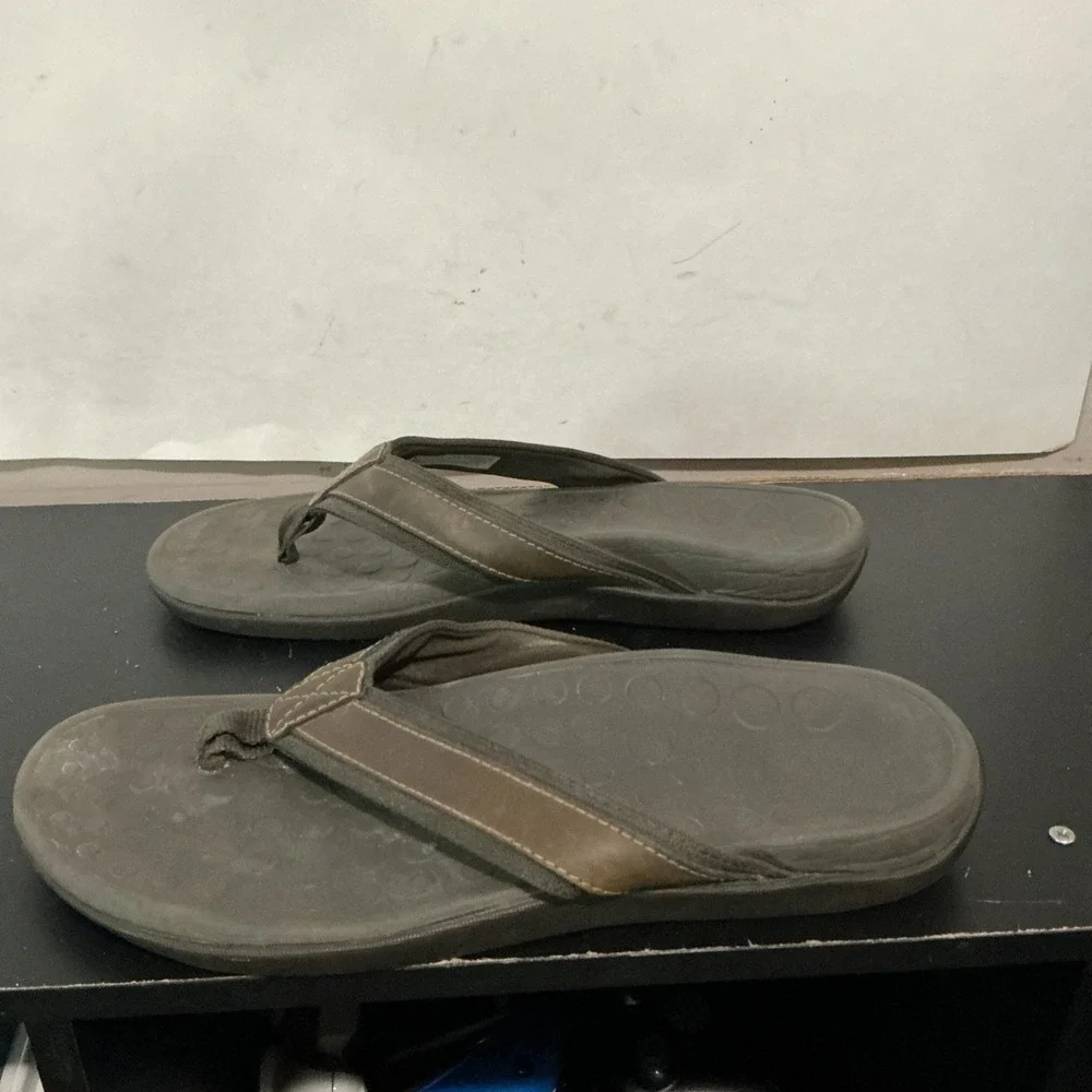 Vionic Tide Mens Brown Leather Orthotic Flip Flop Sandals Size 10 544MTIDE
